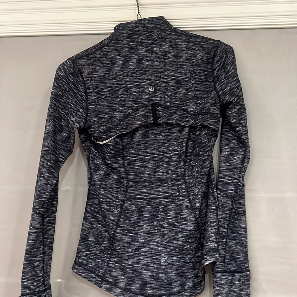 LULULEMON Jacket - Picture 4 of 6